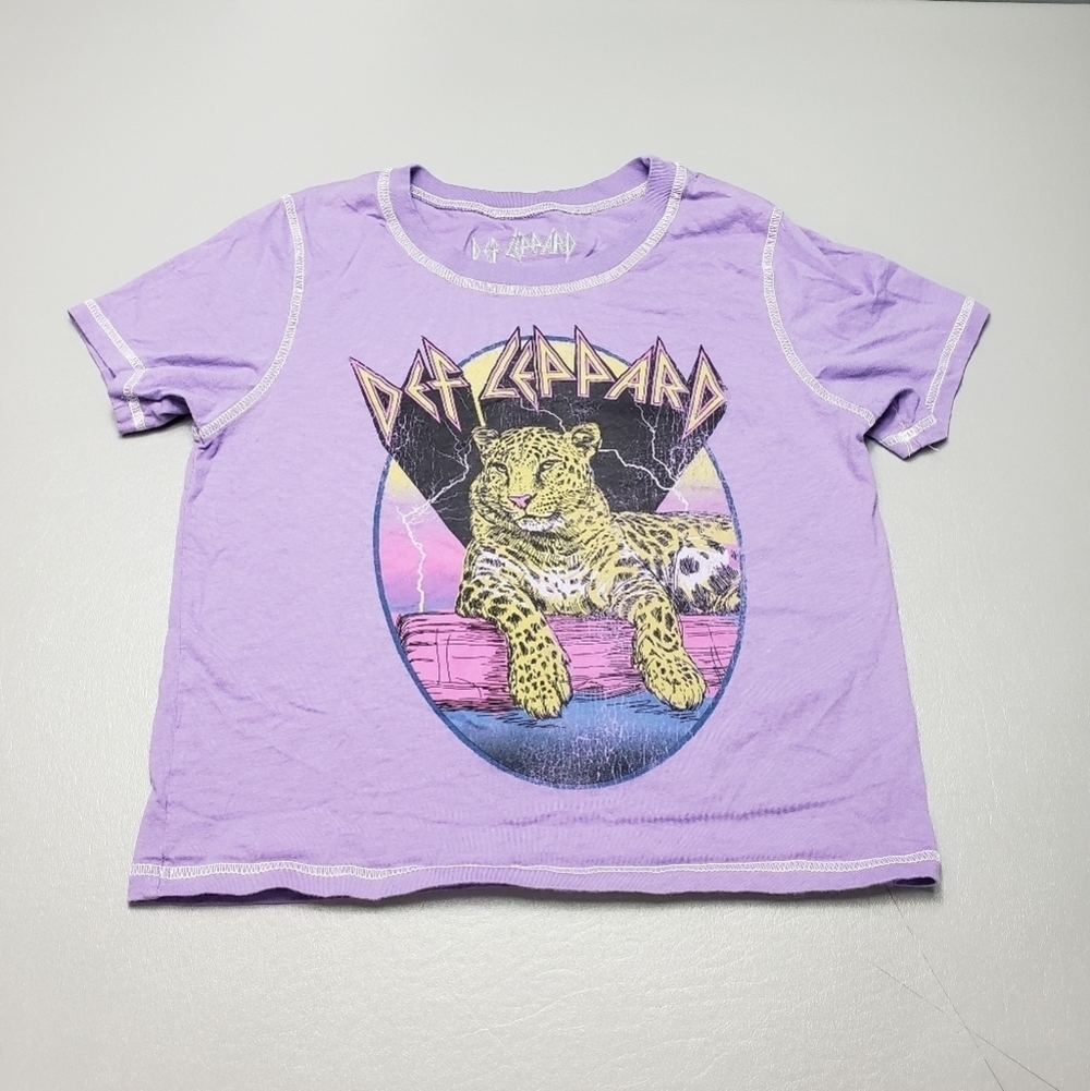 goodie two sleeves def Leppard purple crop top women's size large